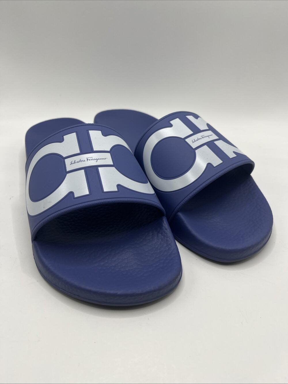 Salvatore Ferragamo Groove II Gancini Sports Pool Slides Purple Women Sz 7.5 US